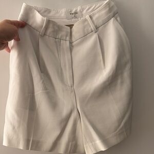 Babaton Cream Women's Shorts